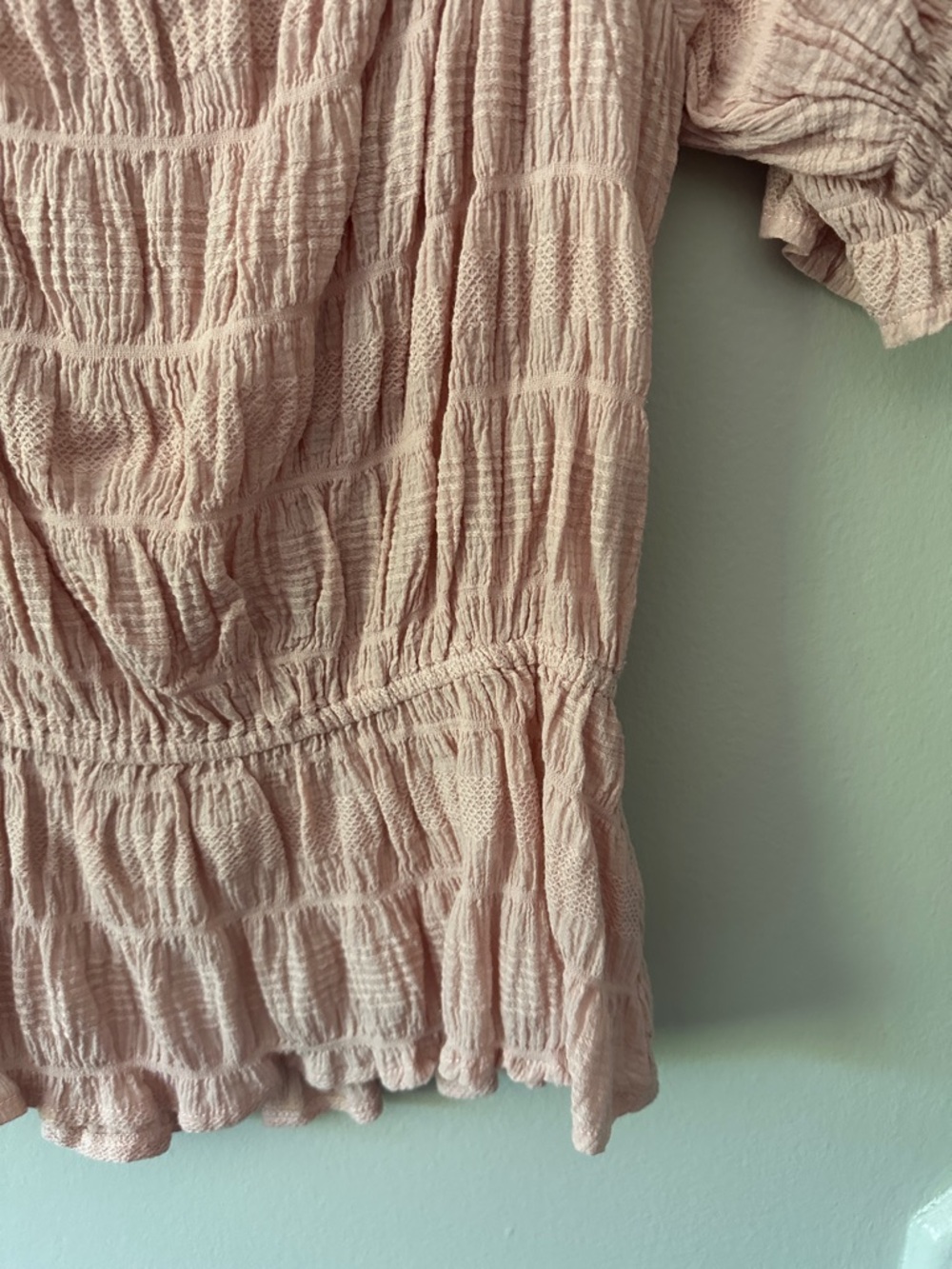 Gilli Dusty Pink Smocked Peplum Blouse - Picture 4 of 7